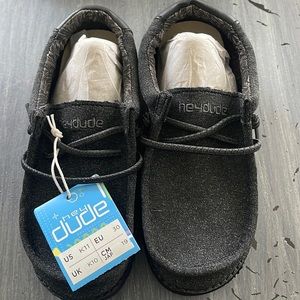 Brand new Hey Dudes size 11- with tags